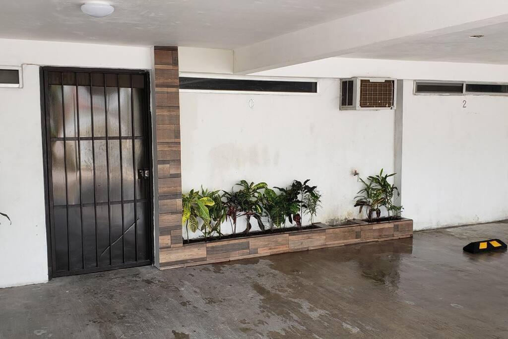 Depab Privado, Centrico,Wifi 80 Mb ,Aire Acondicionado ,Cocina, Cochera Techada, Ciudad Valles Kültér fotó